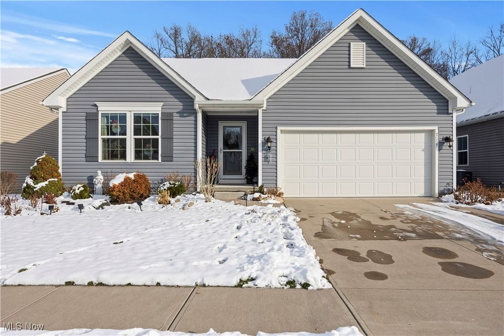 7537 Greenlawn Drive, North Ridgeville, OH 44039