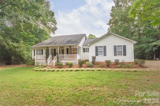 588 Abbeydale Road, Harmony, NC 28634