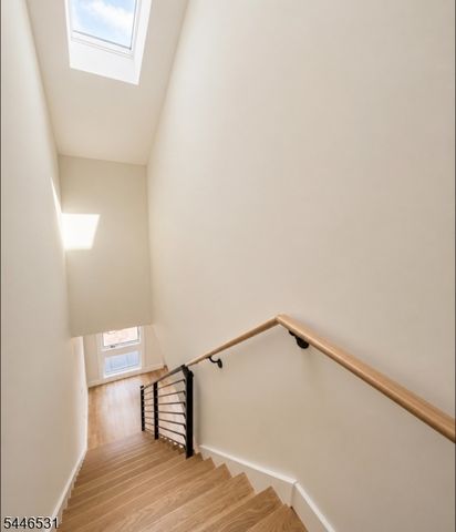 98 Western Ave 2, Jersey City, NJ 07307