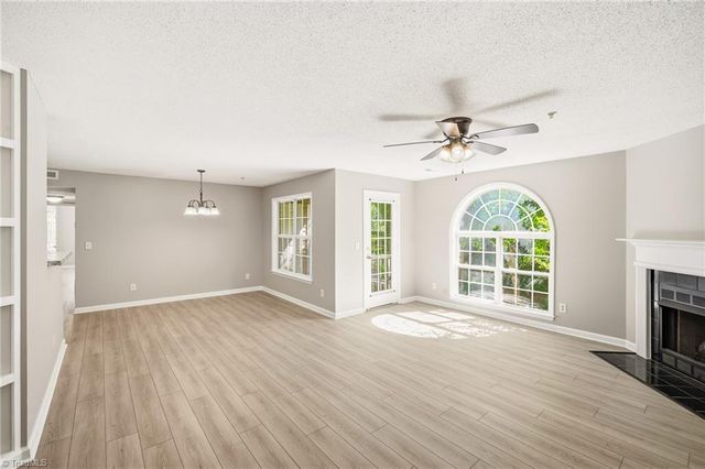 323 Ivy Glen Court, Winston-salem, NC 27127