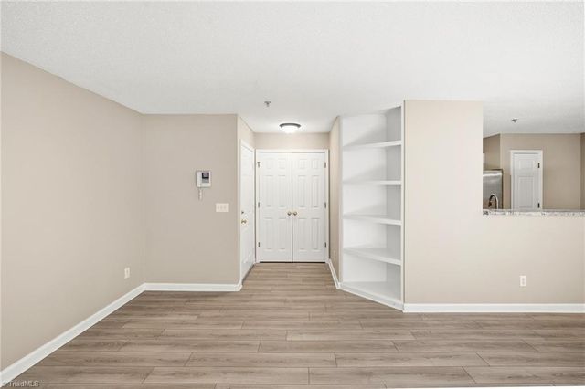 323 Ivy Glen Court, Winston-salem, NC 27127