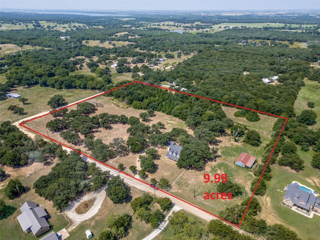 229 Quail Run Road, Valley View, TX 76272