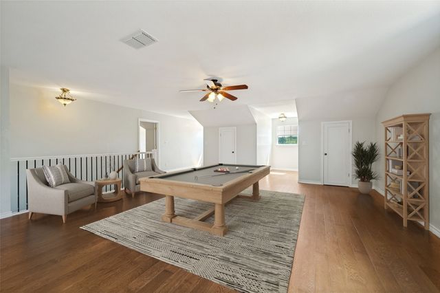 229 Quail Run Road, Valley View, TX 76272