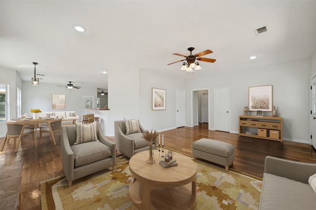 229 Quail Run Road, Valley View, TX 76272