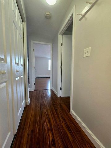 11 Woodcrest Ct 5, Weymouth, MA 02190