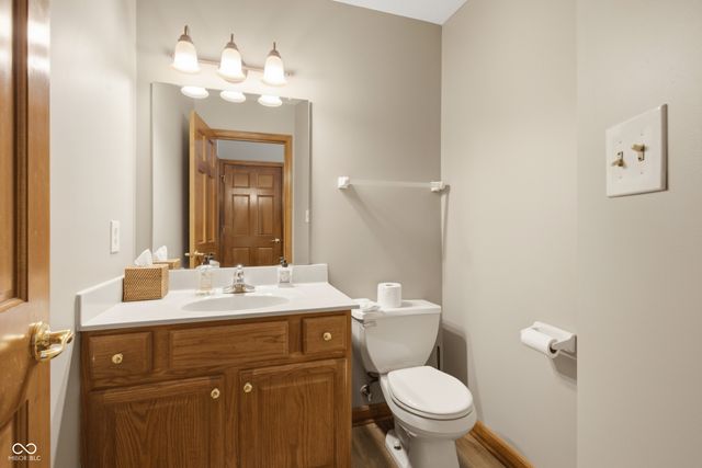 4015 Highland Park Drive, Greenwood, IN 46143