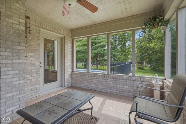 4015 Highland Park Drive, Greenwood, IN 46143