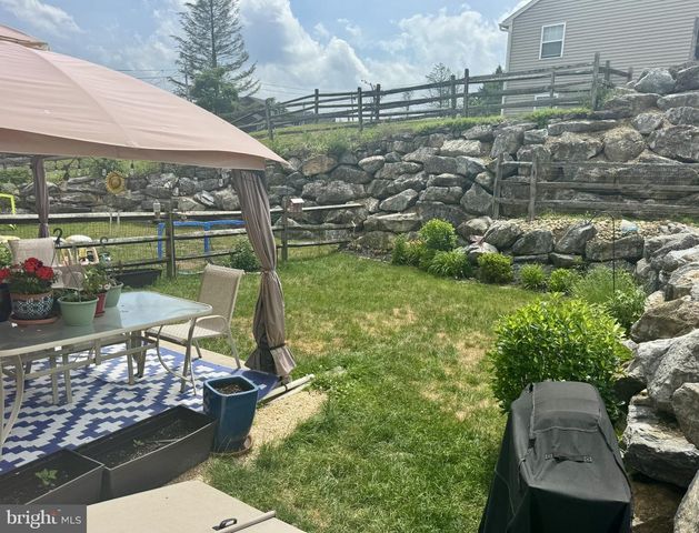 37 MARSHA DR., Cressona, PA 17929