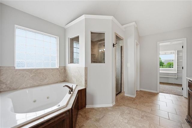 1305 NE 107th Street, Kansas City, MO 64155