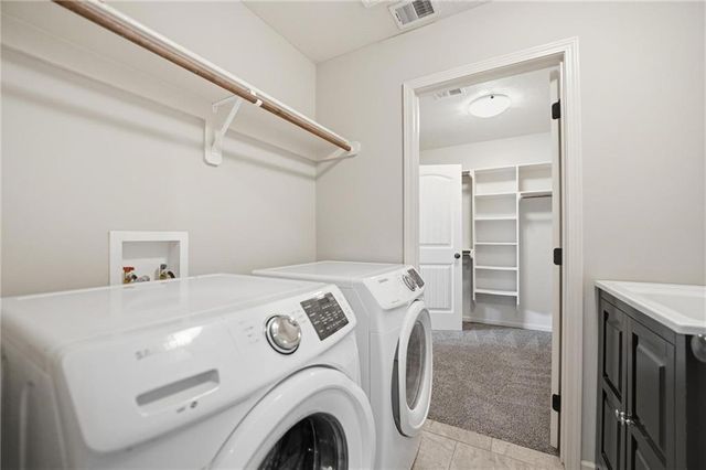 1305 NE 107th Street, Kansas City, MO 64155