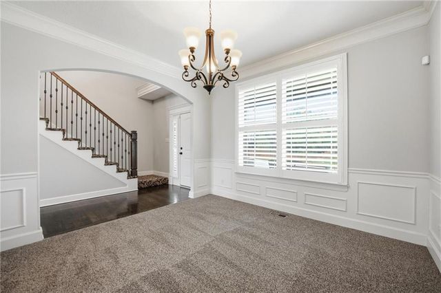 1305 NE 107th Street, Kansas City, MO 64155