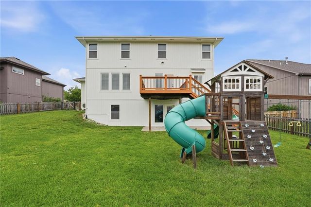 1305 NE 107th Street, Kansas City, MO 64155