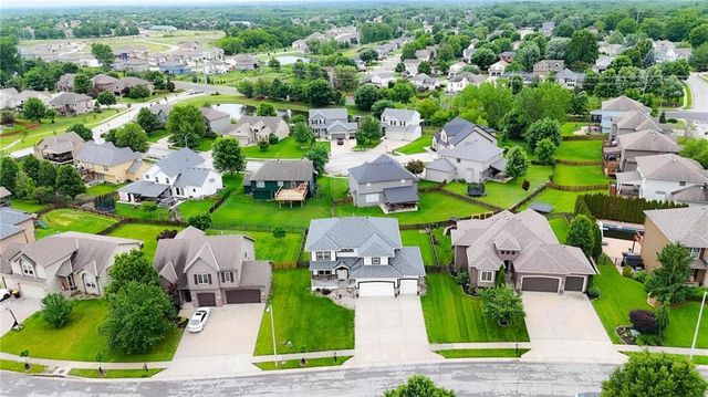 1305 NE 107th Street, Kansas City, MO 64155