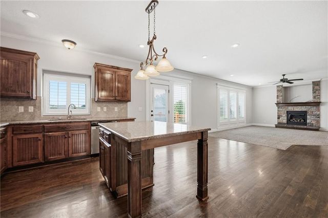 1305 NE 107th Street, Kansas City, MO 64155
