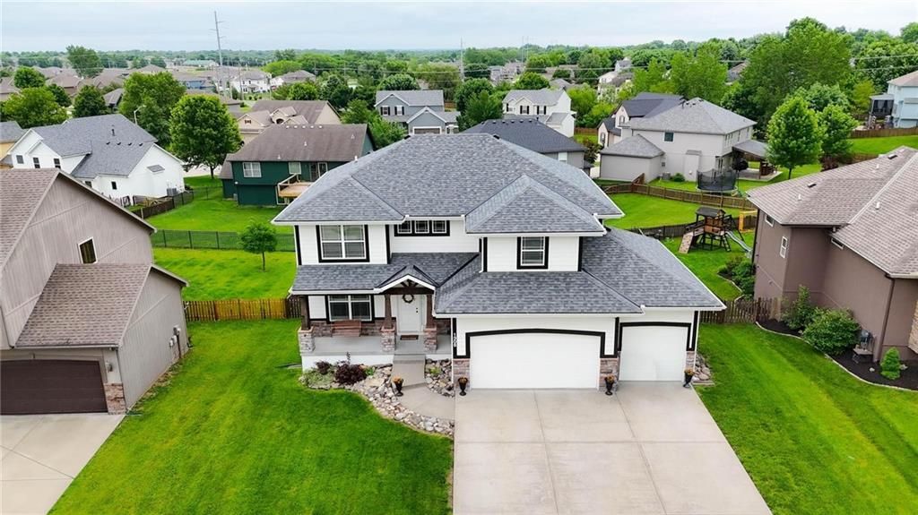 1305 NE 107th Street, Kansas City, MO 64155