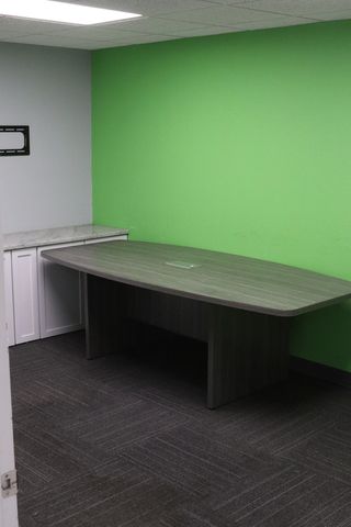 4583 American Road, Rockford, IL 61109