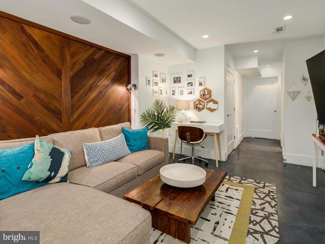 1450 T ST NW, Washington, DC 20009