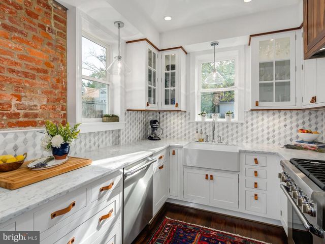 1450 T ST NW, Washington, DC 20009