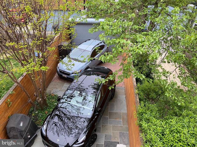 1450 T ST NW, Washington, DC 20009