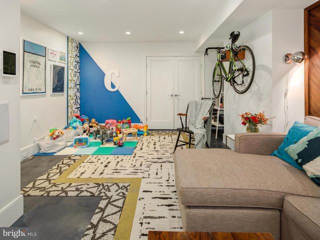 1450 T ST NW, Washington, DC 20009