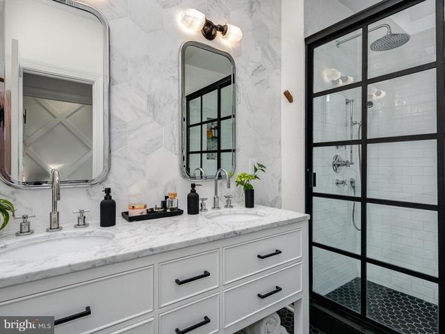 1450 T ST NW, Washington, DC 20009