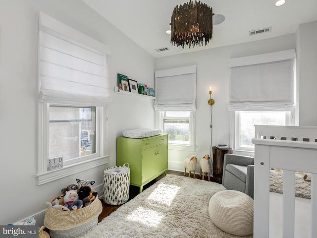 1450 T ST NW, Washington, DC 20009