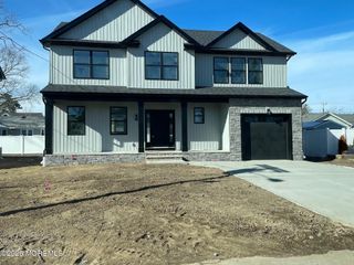 211 Ida Drive, Point Pleasant, NJ 08742