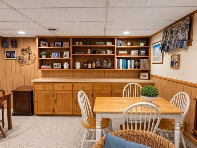 181 Main St, Foxboro, MA 02035