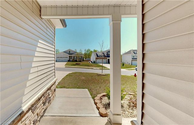 3719 Boxwood Court, Thomasville, NC 27360