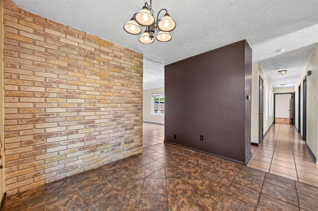 17230 Forelock Way, Crosby, TX 77532