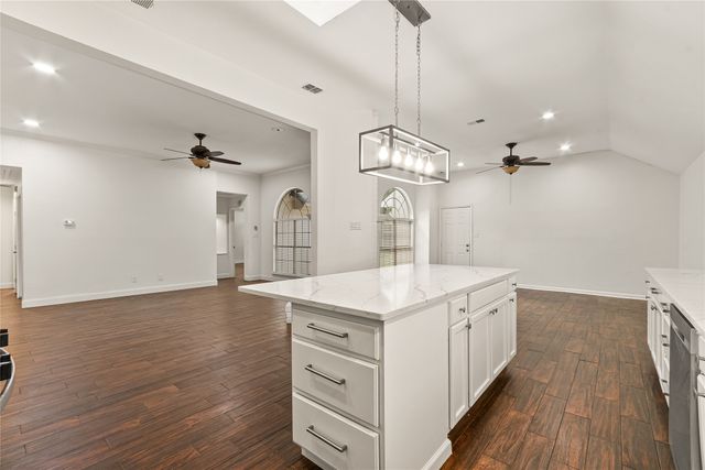 2901 Panorama Drive, Carrollton, TX 75007