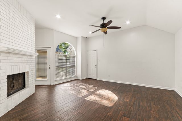 2901 Panorama Drive, Carrollton, TX 75007