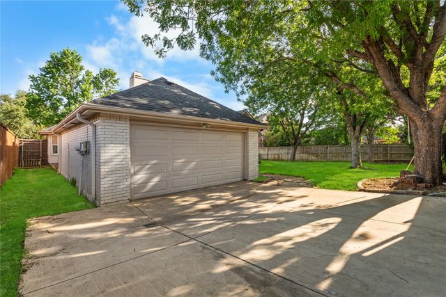 2901 Panorama Drive, Carrollton, TX 75007