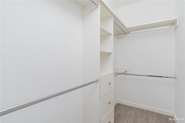 529 Country Club Drive, Alamo, TX 78516