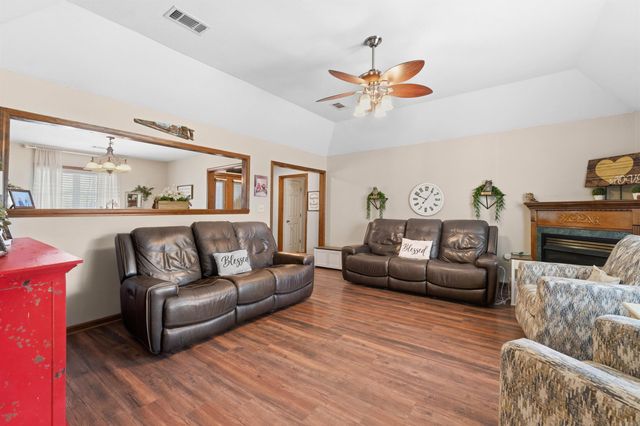 101 Casey Lane, Searcy, AR 72143