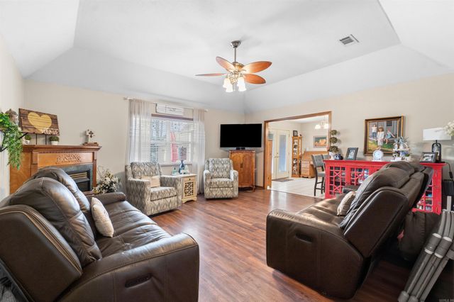 101 Casey Lane, Searcy, AR 72143