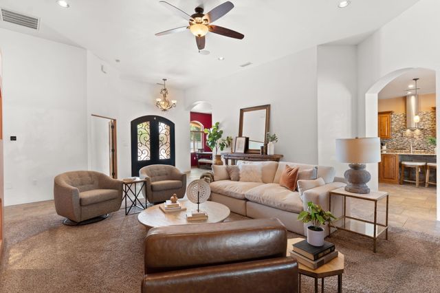 1202 Gabaldon Road NW, Albuquerque, NM 87104