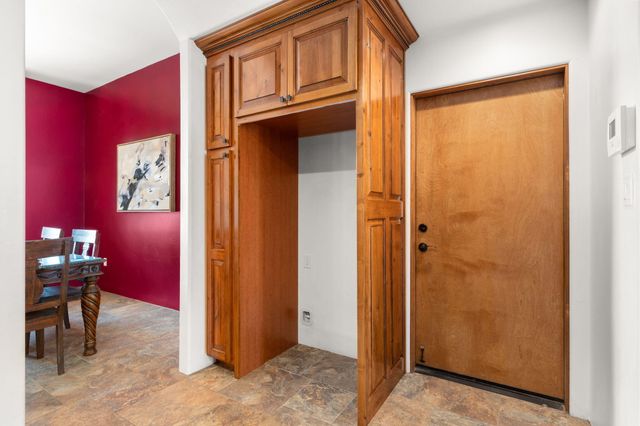 1202 Gabaldon Road NW, Albuquerque, NM 87104