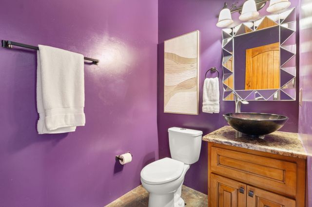 1202 Gabaldon Road NW, Albuquerque, NM 87104
