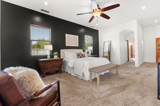 1202 Gabaldon Road NW, Albuquerque, NM 87104