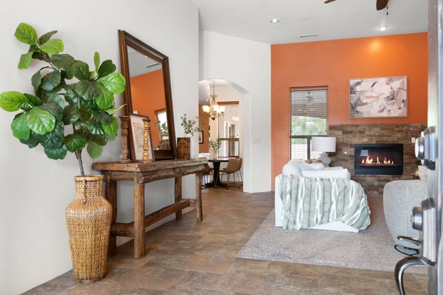 1202 Gabaldon Road NW, Albuquerque, NM 87104