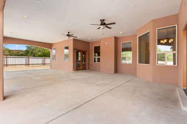1202 Gabaldon Road NW, Albuquerque, NM 87104