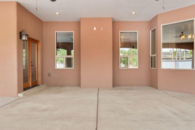 1202 Gabaldon Road NW, Albuquerque, NM 87104