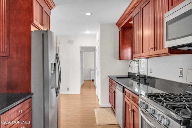 149 11th Street, Belford, NJ 07718
