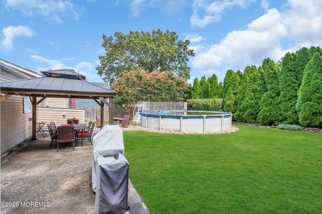 149 11th Street, Belford, NJ 07718