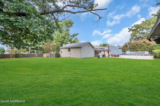 149 11th Street, Belford, NJ 07718