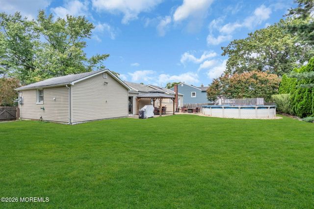 149 11th Street, Belford, NJ 07718