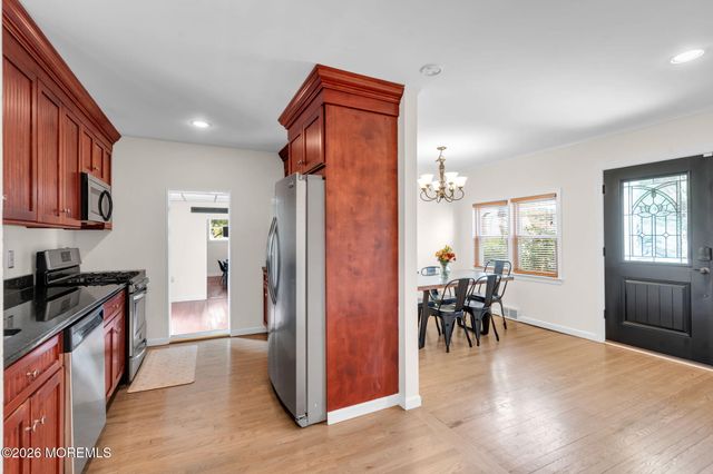149 11th Street, Belford, NJ 07718