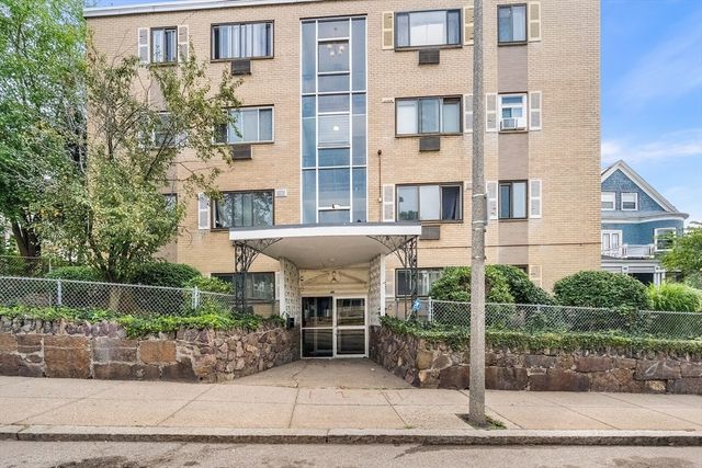 46 Adams St D6, Boston, MA 02122