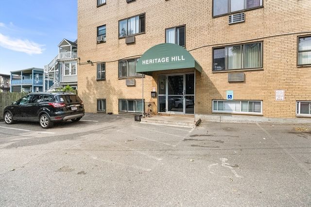 46 Adams St D6, Boston, MA 02122